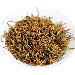 Golden Bud Dian Hong tea* Yunnan Black Tea